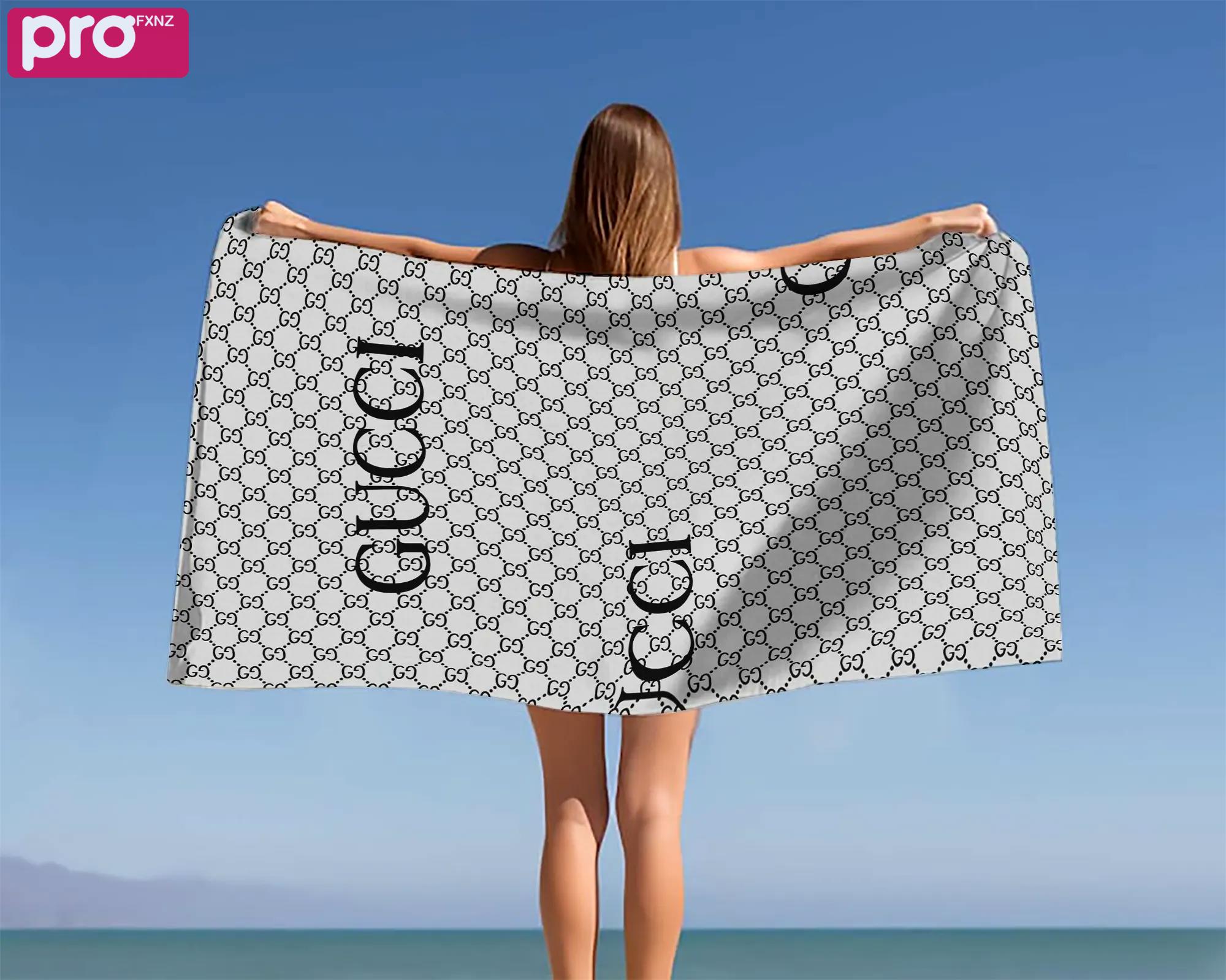 [new] premium gucci beach towel - summer 2025-2026 mrs-ryuj-gc137930