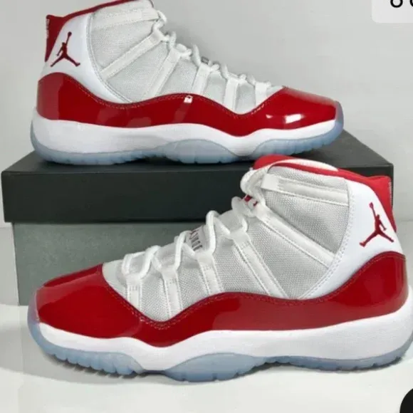 Nike Air Jordan 11 'Red Cherry' - Red/White Sneakers