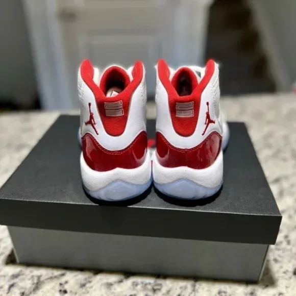 Nike Air Jordan 11 'Red Cherry' - Red/White Sneakers