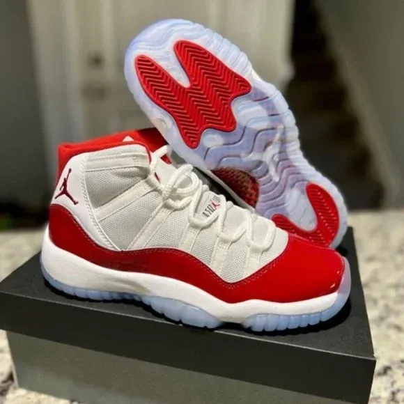 Nike Air Jordan 11 'Red Cherry' - Red/White Sneakers