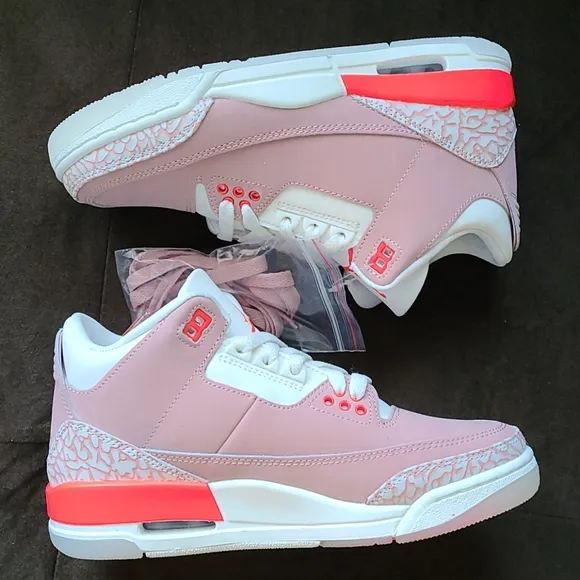 Air Jordan 3 'Rust Pink' - Pink and White Sneakers
