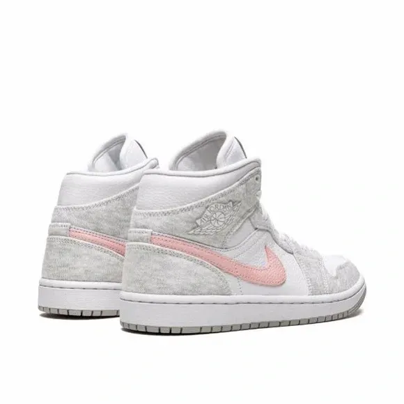 Women's Air Jordan 1 Mid Sneakers - Classic and Stylish Footwear