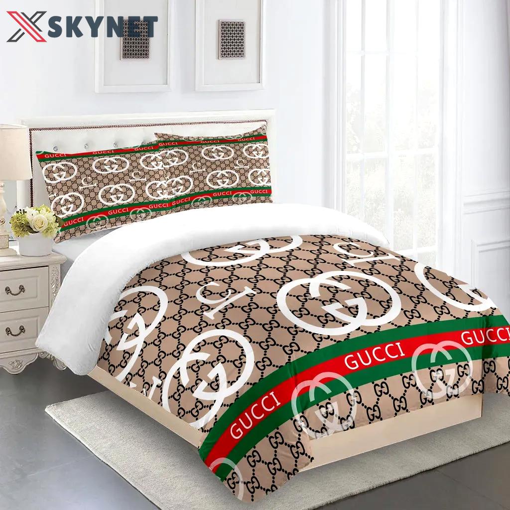 Gucci logo type 895 Bedding Sets hyperbeast Bedroom bedclothes bed linen covers blankets premium fashion brand home decor bedspread sheets luxury ideas duvet