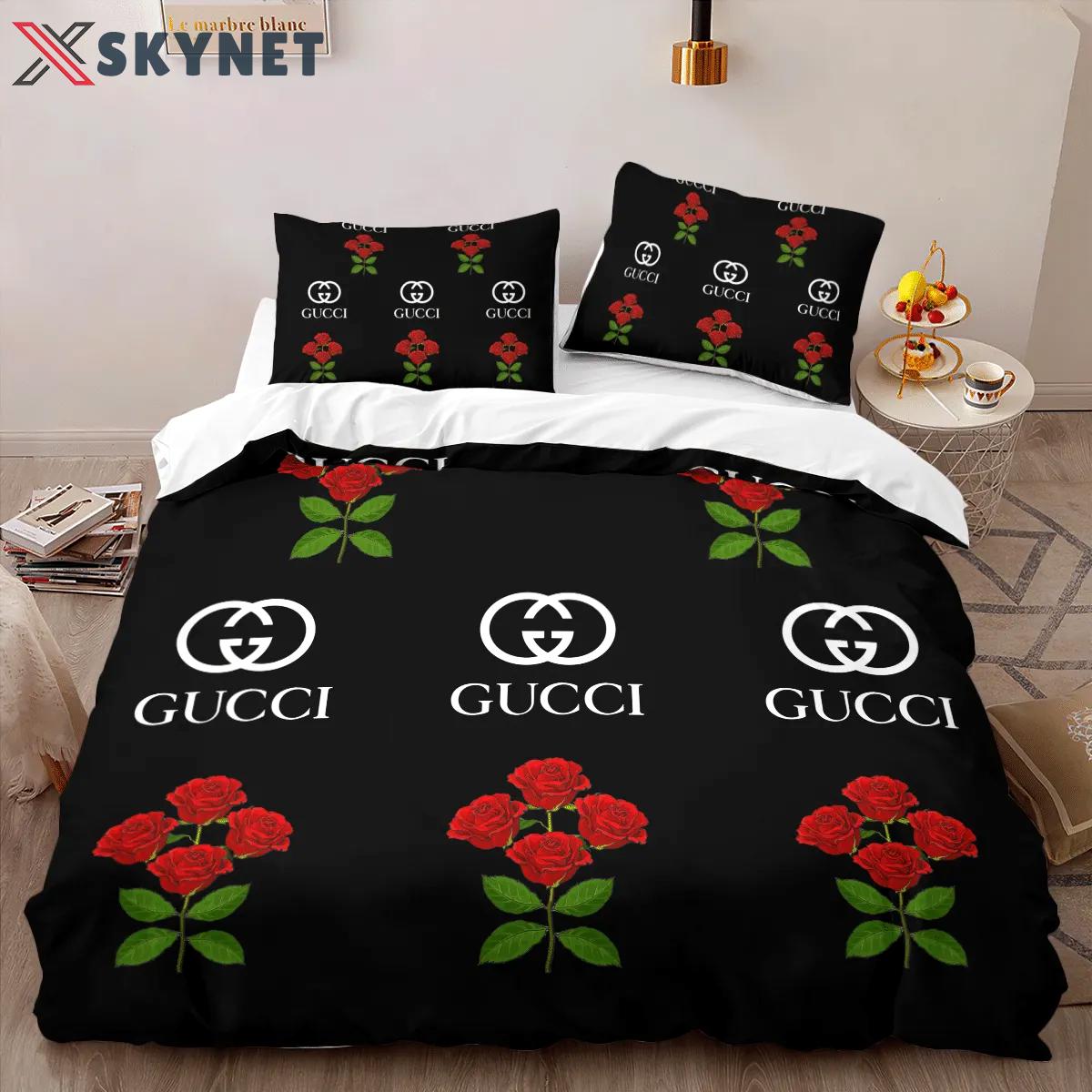 Gucci roses fashion logo premium luxury brand high-end bedding sets lv, bedroom decor , thanksgiving decorations for home best luxury bed sets gift thankgivings and christmas Bedding Sets