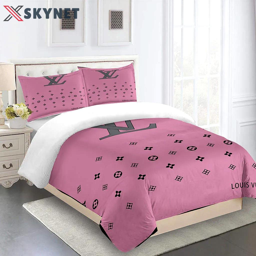 Louis vuitton fashion logo limited luxury brand bedding set home decorations 40 Bedding Sets