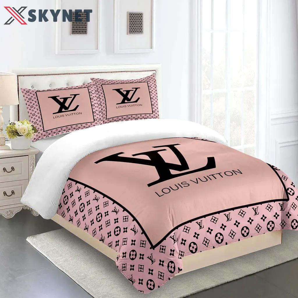 Louis vuitton fashion logo limited luxury brand bedding sets, bedroom decor , thanksgiving decorations for home 27 best luxury bed sets gift thankgivings and christmas Bedding Sets