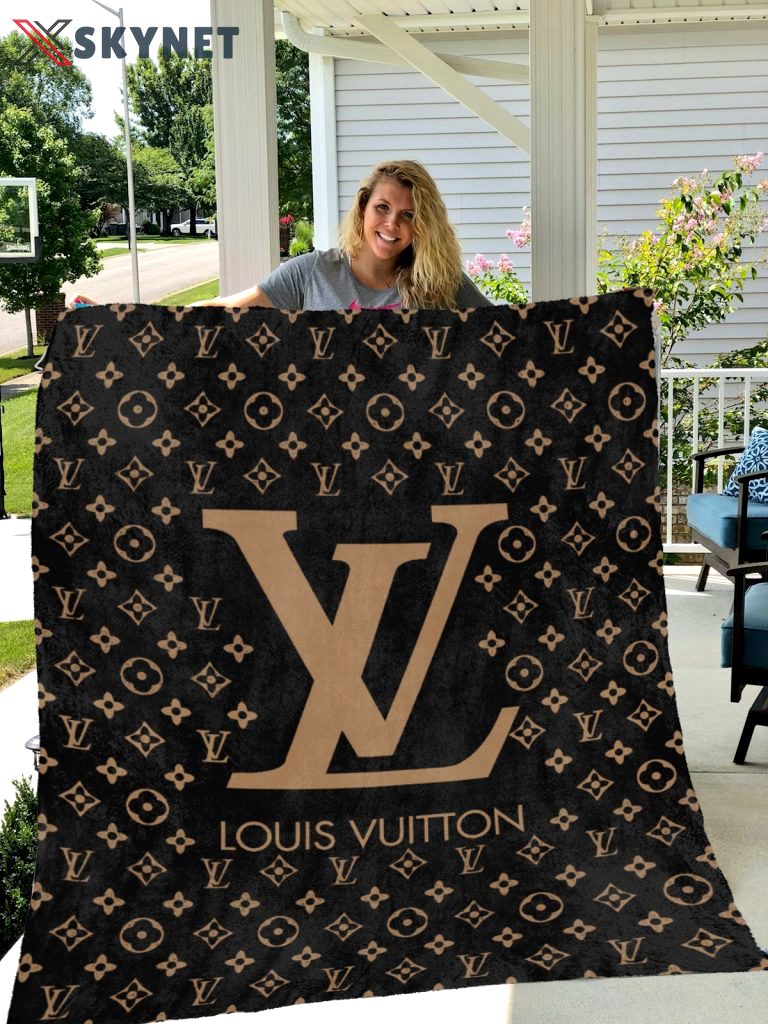 Louis vuitton premium blanket fleece home decor luxury brand 88 Blanket Fleece