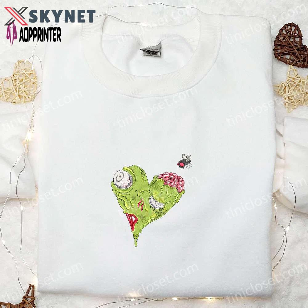 Spooktacular horror zombie heart sweatshirt hoodie & t-shirt – perfect for halloween! Embroidered Shirt