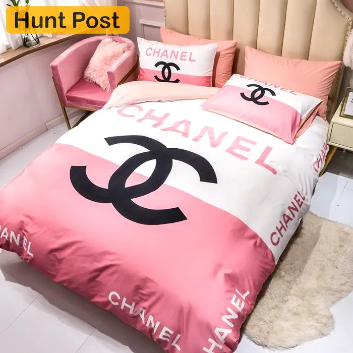Chanel logo pink and white printed bedding sets quilt sets duvet cover luxury brand bedding decor bedroom sets best luxury bed sets gift thankgivings and christmas Bedding Sets