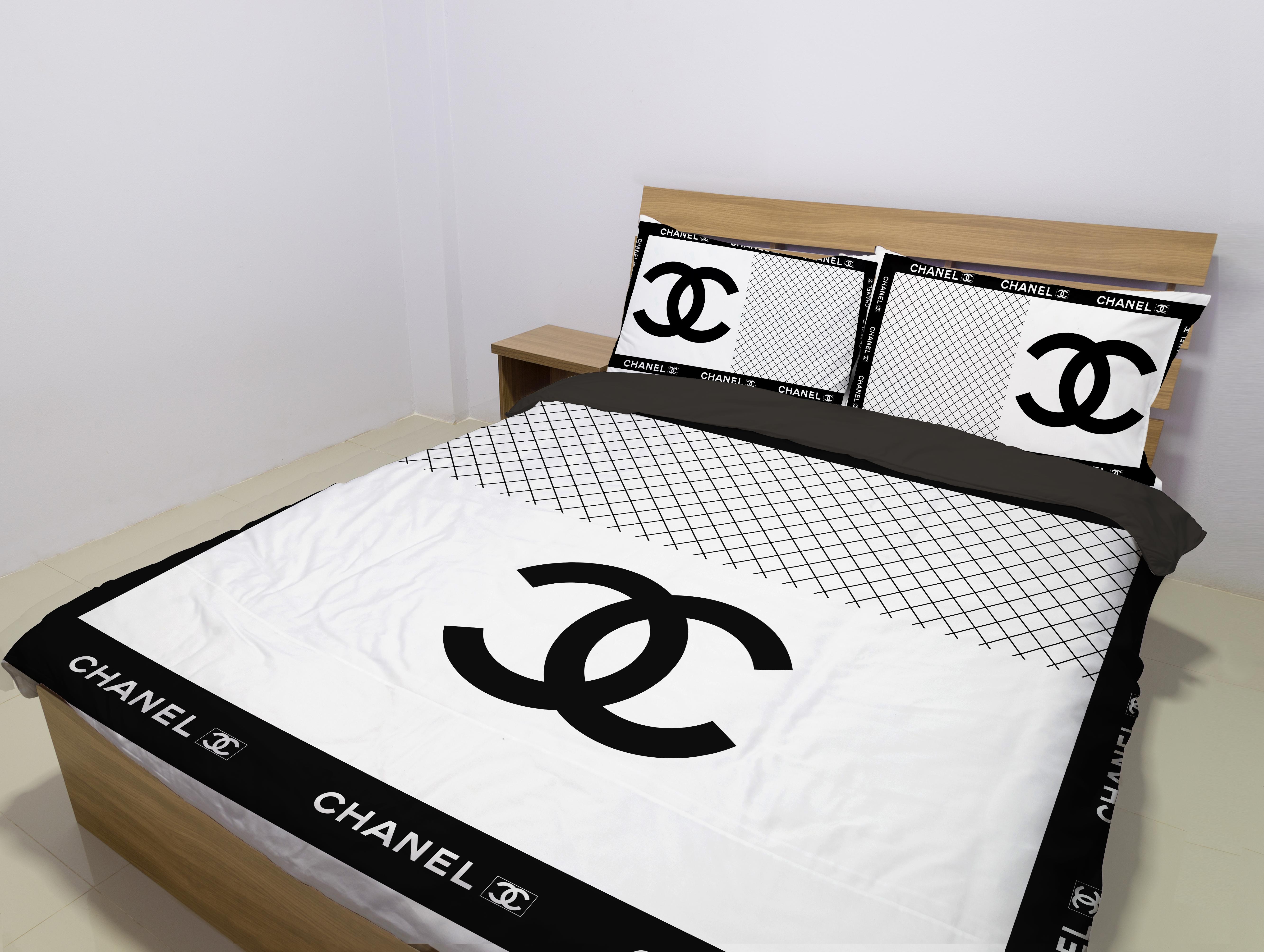 Chanel new printed     luxury brand     s Bedding Sets home decor bed linen blankets bedspread duvet bedroom idea covers bedclothes sheets
