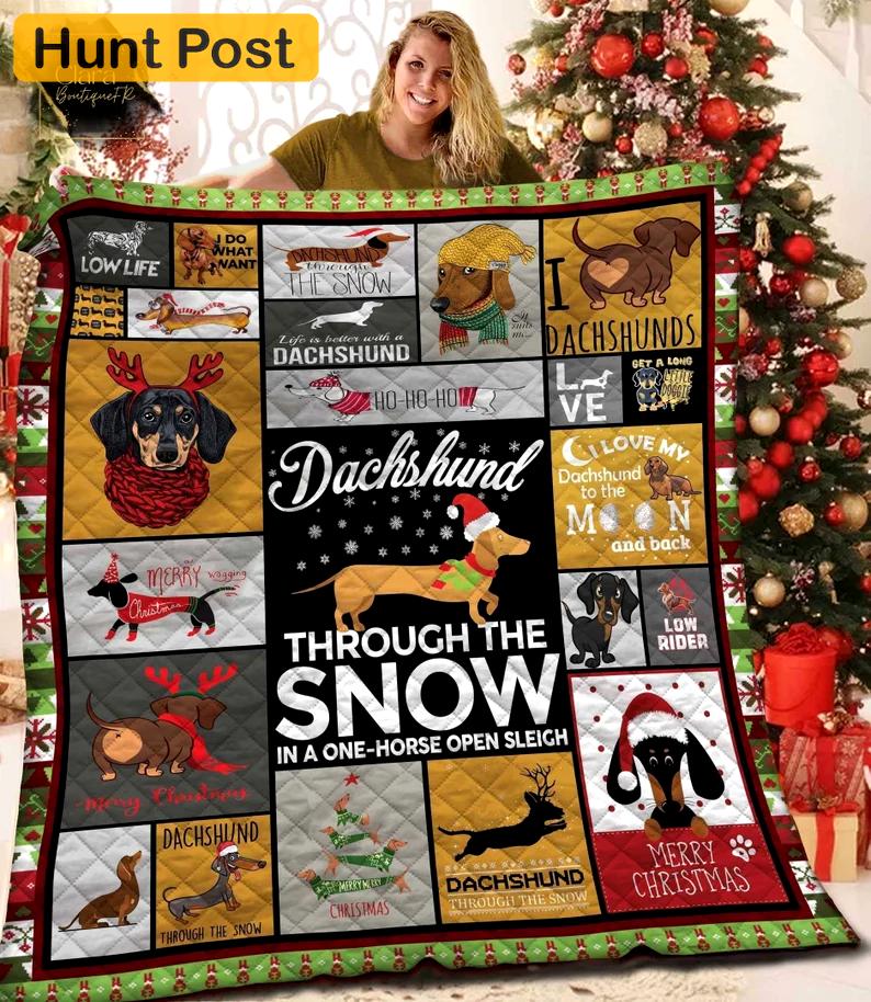 Dachshund dog drawing christmas snow dogs merry christmas fleece blanket, mink sherpa blanket, dachshund blanket, christmas quilt Quilt Blanket