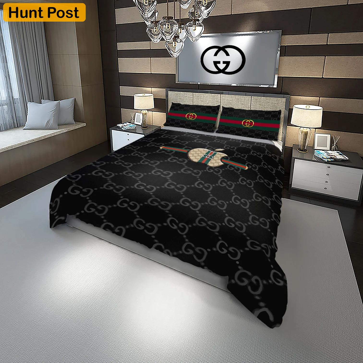 Gucci apple fashion logo luxury brand premium bedding sets, bedroom decor , thanksgiving decorations for home Bedding Sets
