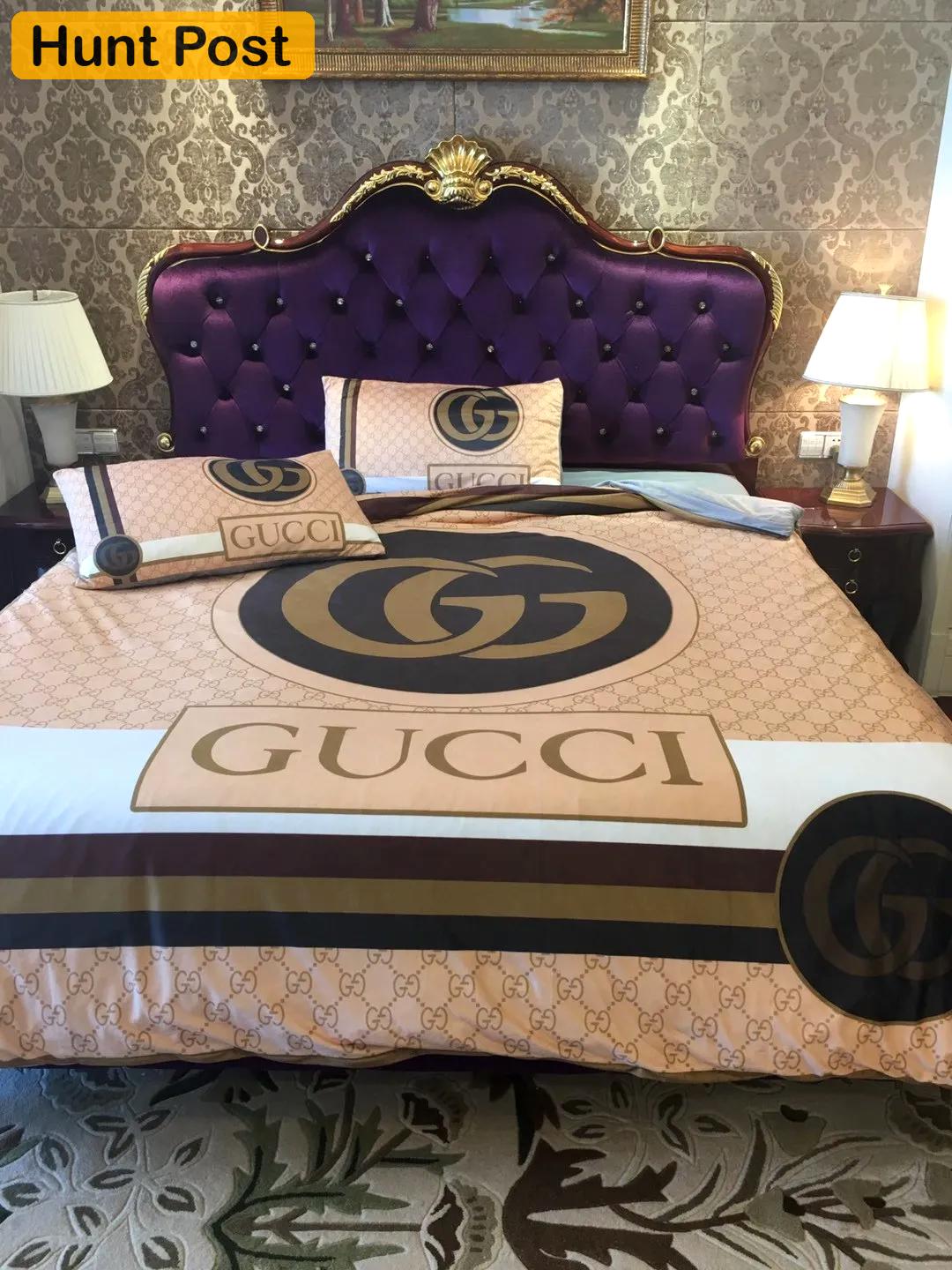 Gucci beautiful luxury brand inspired 3d bedding sets duvet cover bedlinen bed set best luxury bed sets gift thankgivings and christmas Bedding Sets