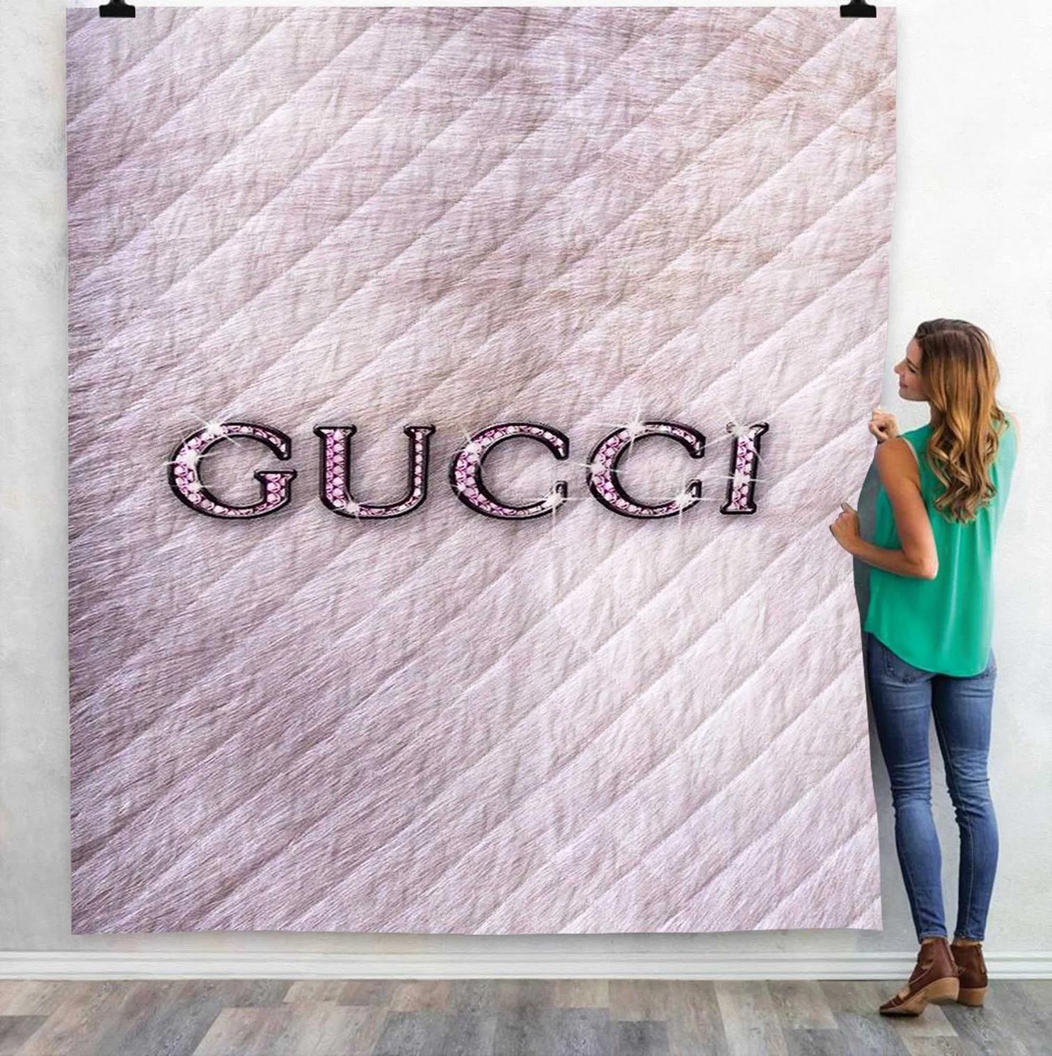 Gucci fashion logo luxury brand premium blanket fleece home decor 105 Blanket Fleece
