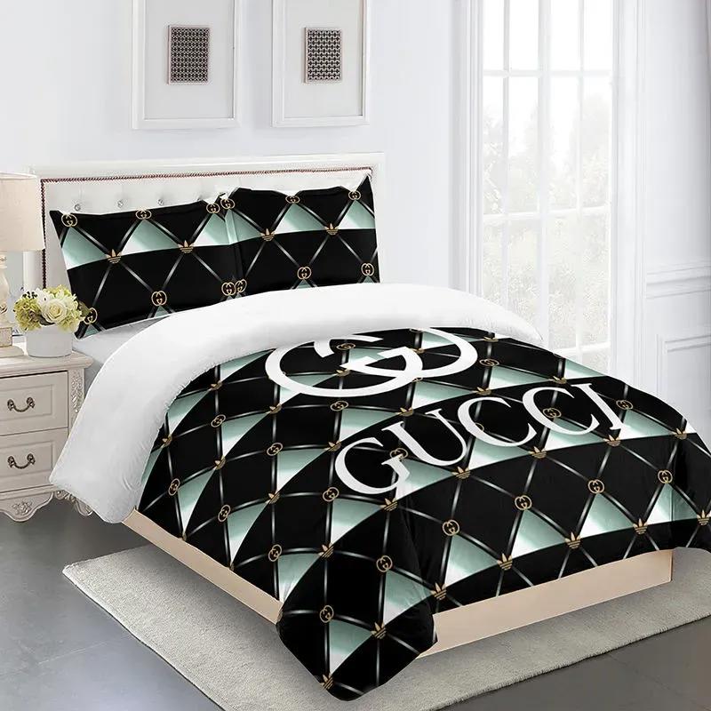 Gucci logo type 820 Bedding Sets luxury ideas duvet covers bedspread premium fashion brand bedclothes sheets home decor bed linen hyperbeast Bedroom blankets