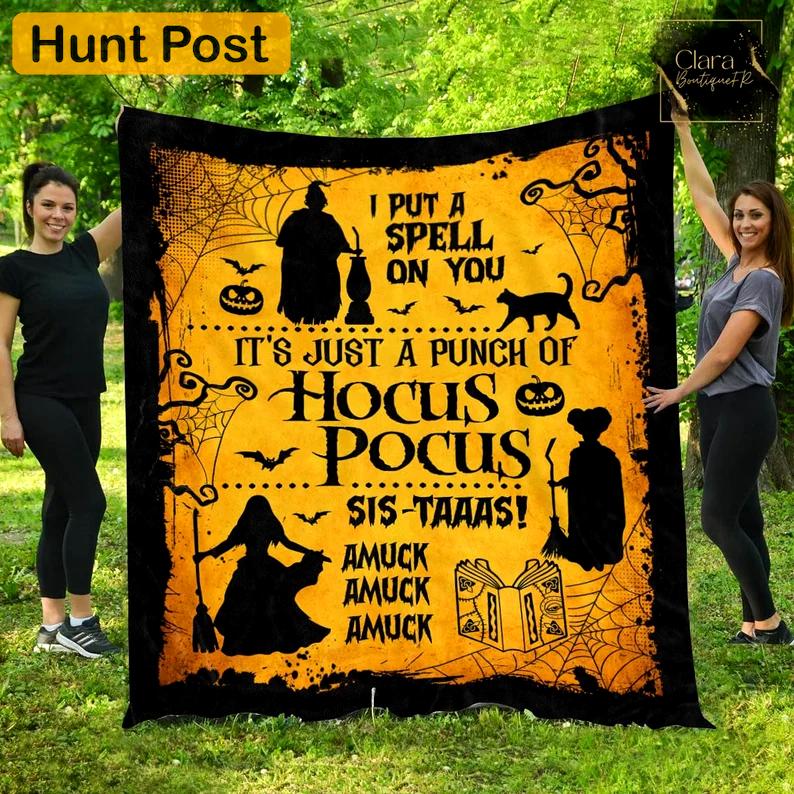 Halloween decorations it’s just a bunch of hocus pocus fleece blanket, mink sherpa blanket, hocus pocus blanket, halloween blanket, witch blanket Quilt Blanket