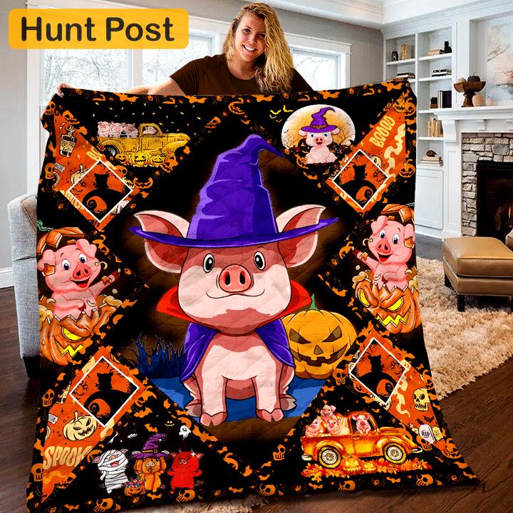 Halloween decorations pig halloween quilt blanket Quilt Blanket