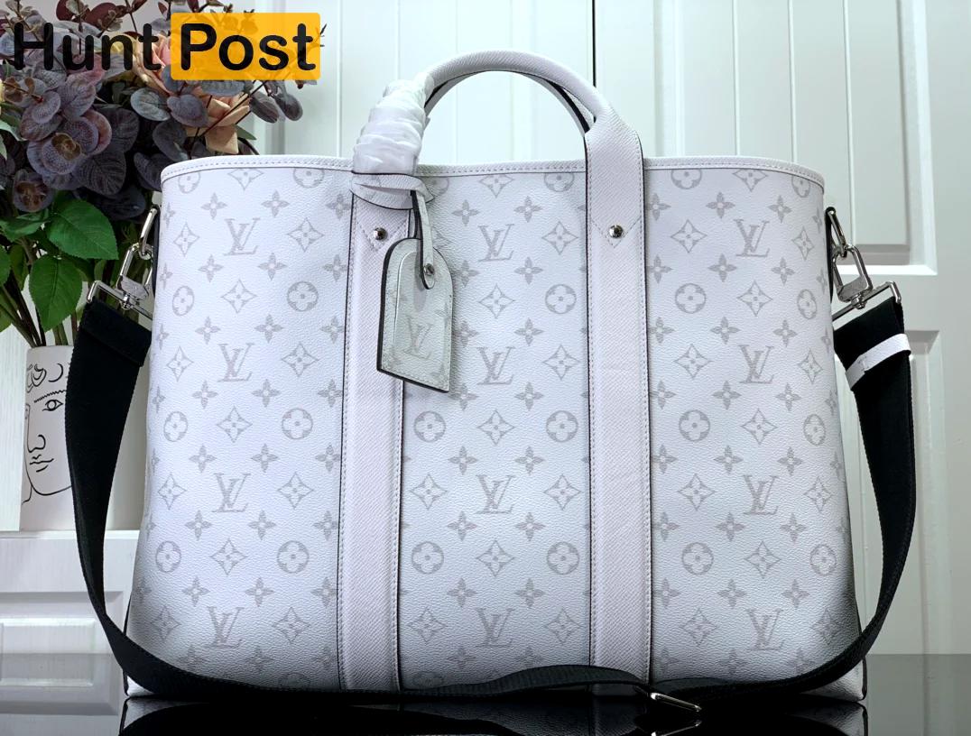 Louis vuitton bags: where fashion meets sophistication - 1207