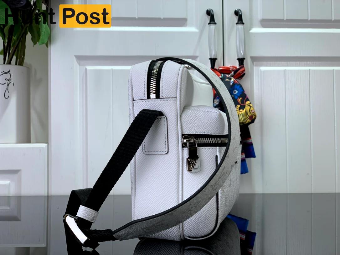 Step into luxury: louis vuitton handbags collection - 1208