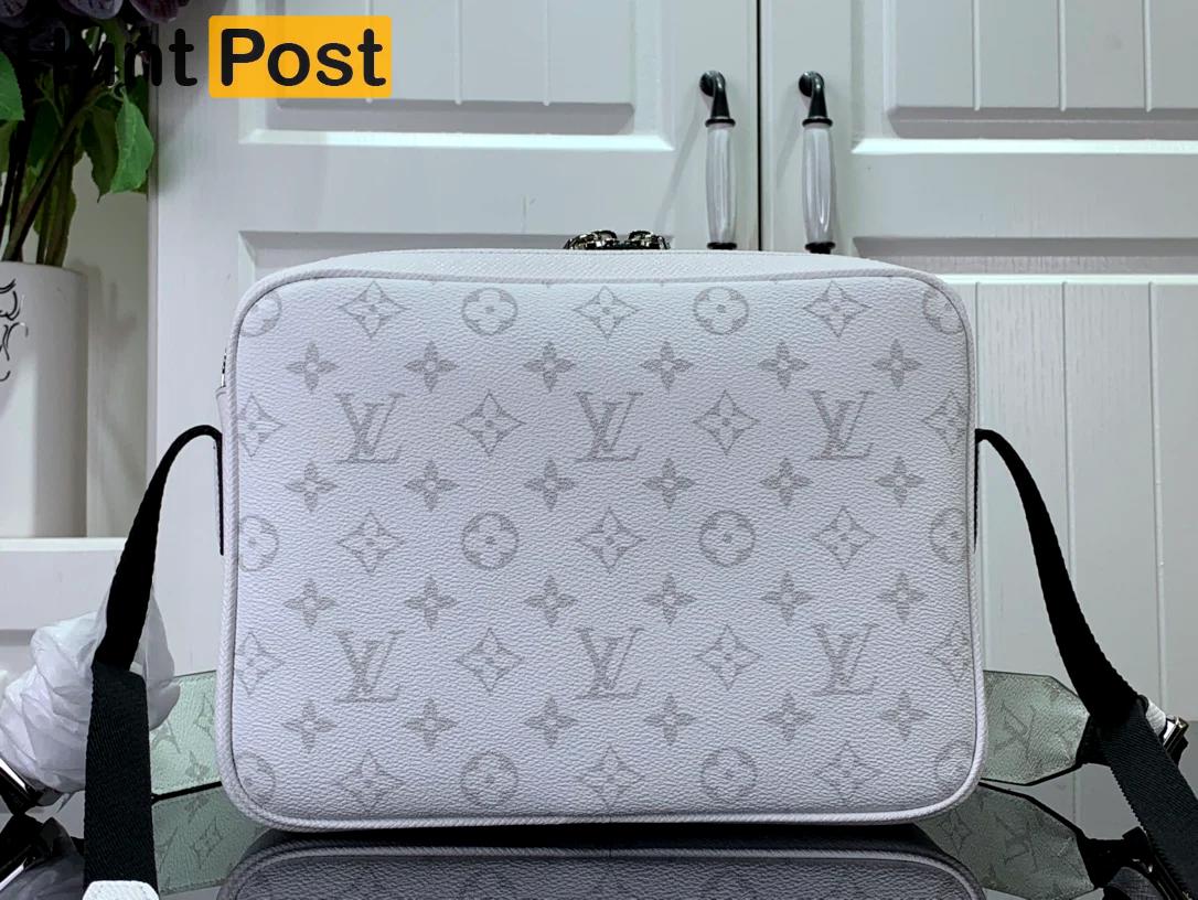 Step into luxury: louis vuitton handbags collection - 1208
