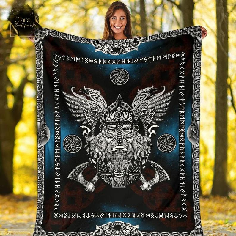 Viking norse god odin with ravens red viking fleece blanket, mink sherpa blanket, viking blanket, red ravens blanket, norse viking quilt Quilt Blanket