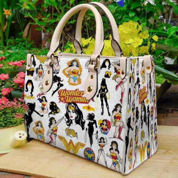 Wonder woman 1 leather handbag for women gift 2492 Women Leather Hand Bag