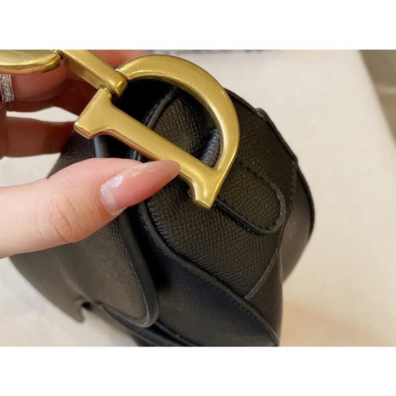 Lux-totes - lov bags - 01