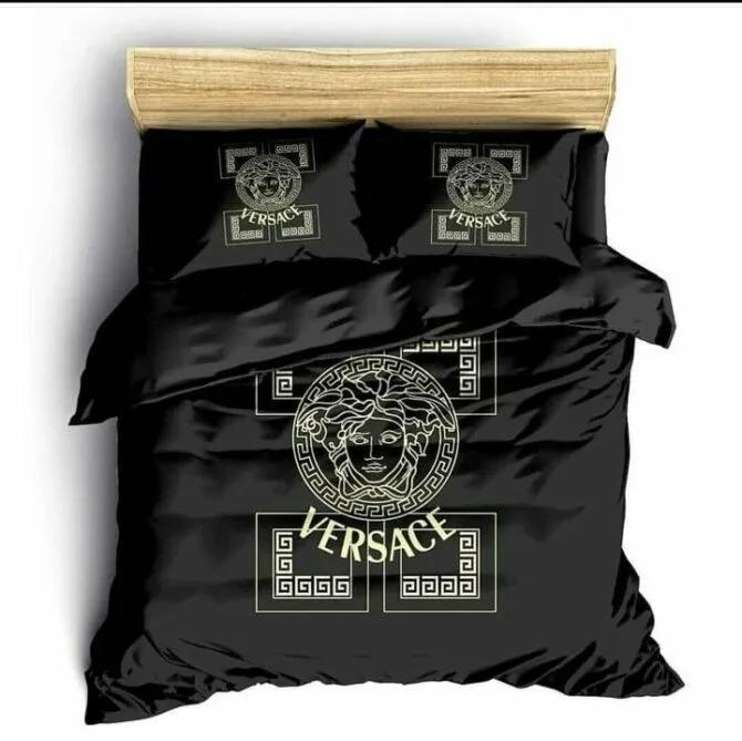 Black medusa pattern versace bedding sets luxury brand premium bed sets, bedroom sets, comforter sets, duvet cover, bedspread for home decor trending 2023 for home Bedding Sets