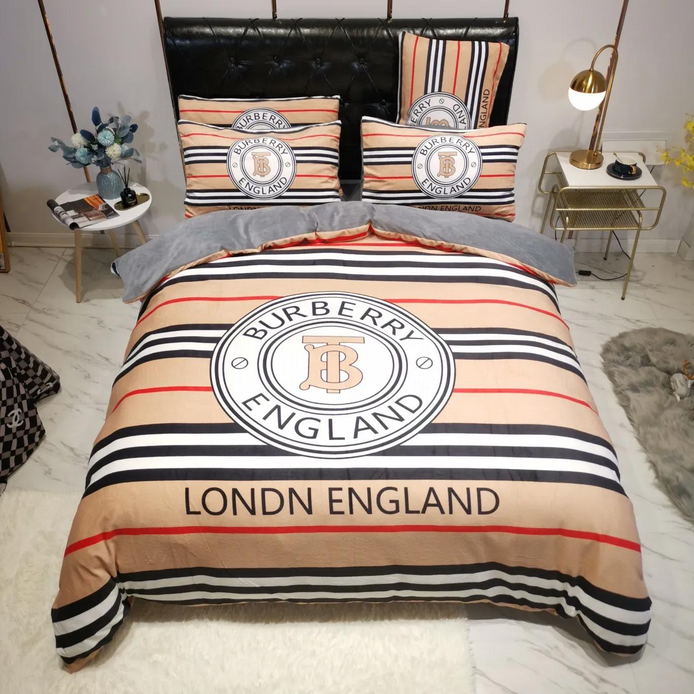 Burberry bedding 3d printed bedding sets quilt sets duvet cover luxury brand bedding decor bedroom sets best luxury bed sets gift thankgivings and christmas Bedding Sets
