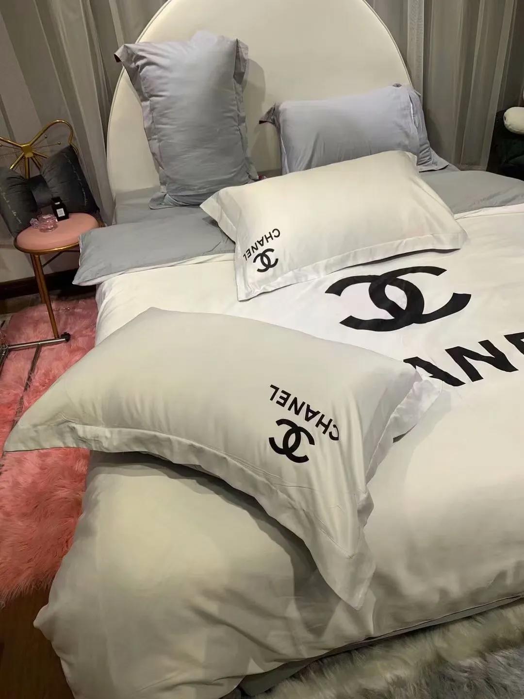 Chanel white bedding 3d printed bedding sets quilt sets duvet cover luxury brand bedding decor bedroom sets best luxury bed sets gift thankgivings and christmas Bedding Sets
