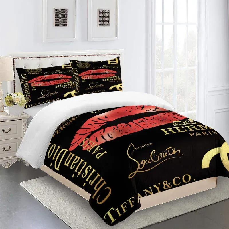 Gucci fashion logo limited luxury brand bedding sets, bedroom decor , thanksgiving decorations for home 27 best luxury bed sets gift thankgivings and christmas Bedding Sets