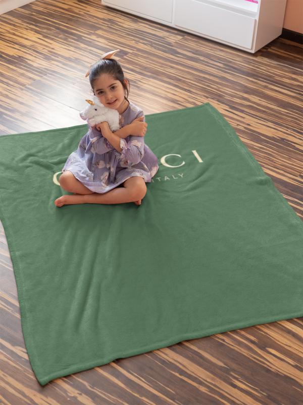 Gucci green luxury brand logo premium blanket fleece home decor 223 Blanket Fleece