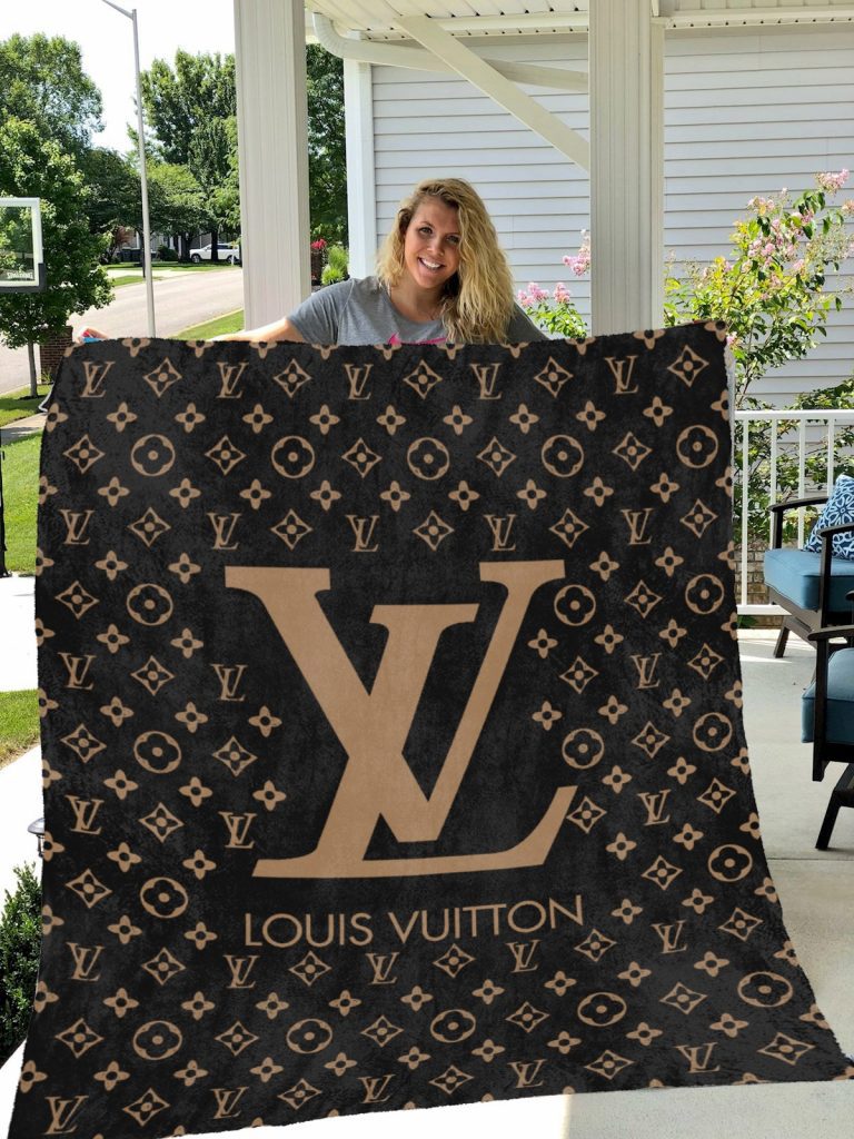 Louis vuitton premium blanket fleece home decor luxury brand 88 Blanket Fleece