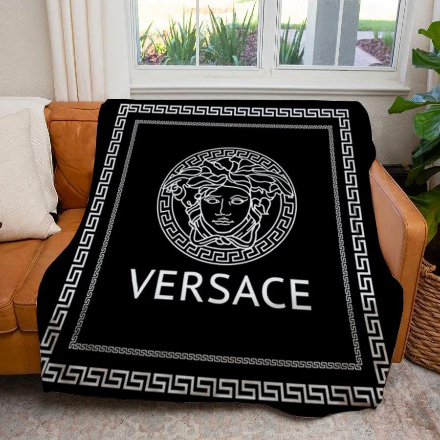 Versace black luxury brand premium blanket fleece home decor 75 Blanket Fleece