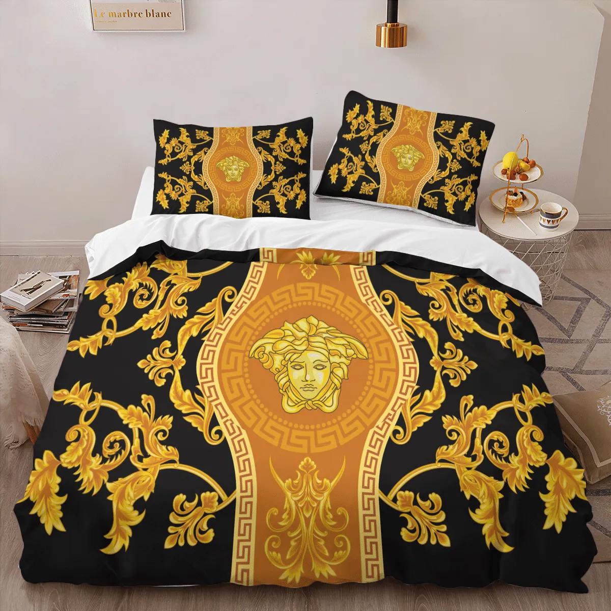 Versace gold luxury brand logo high-end bedding sets lv, bedroom decor , thanksgiving decorations for home best luxury bed sets gift thankgivings and christmas Bedding Sets