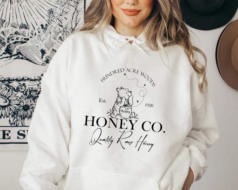 Vintage hundred acre woods honey co hoodie,retro winnie the pooh est 1926 pullover crewneck, walt disney world, classic pooh bear shirt