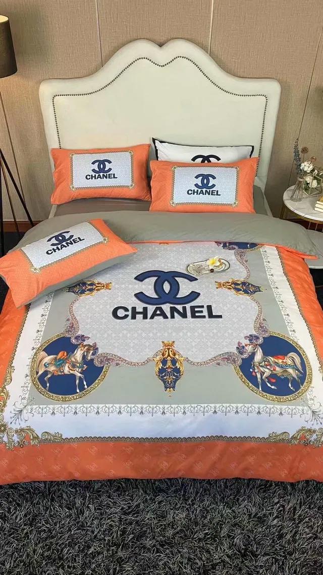 Chanel logo noble printed bedding sets quilt sets duvet cover luxury brand bedding decor bedroom sets best luxury bed sets gift thankgivings and christmas Bedding Sets