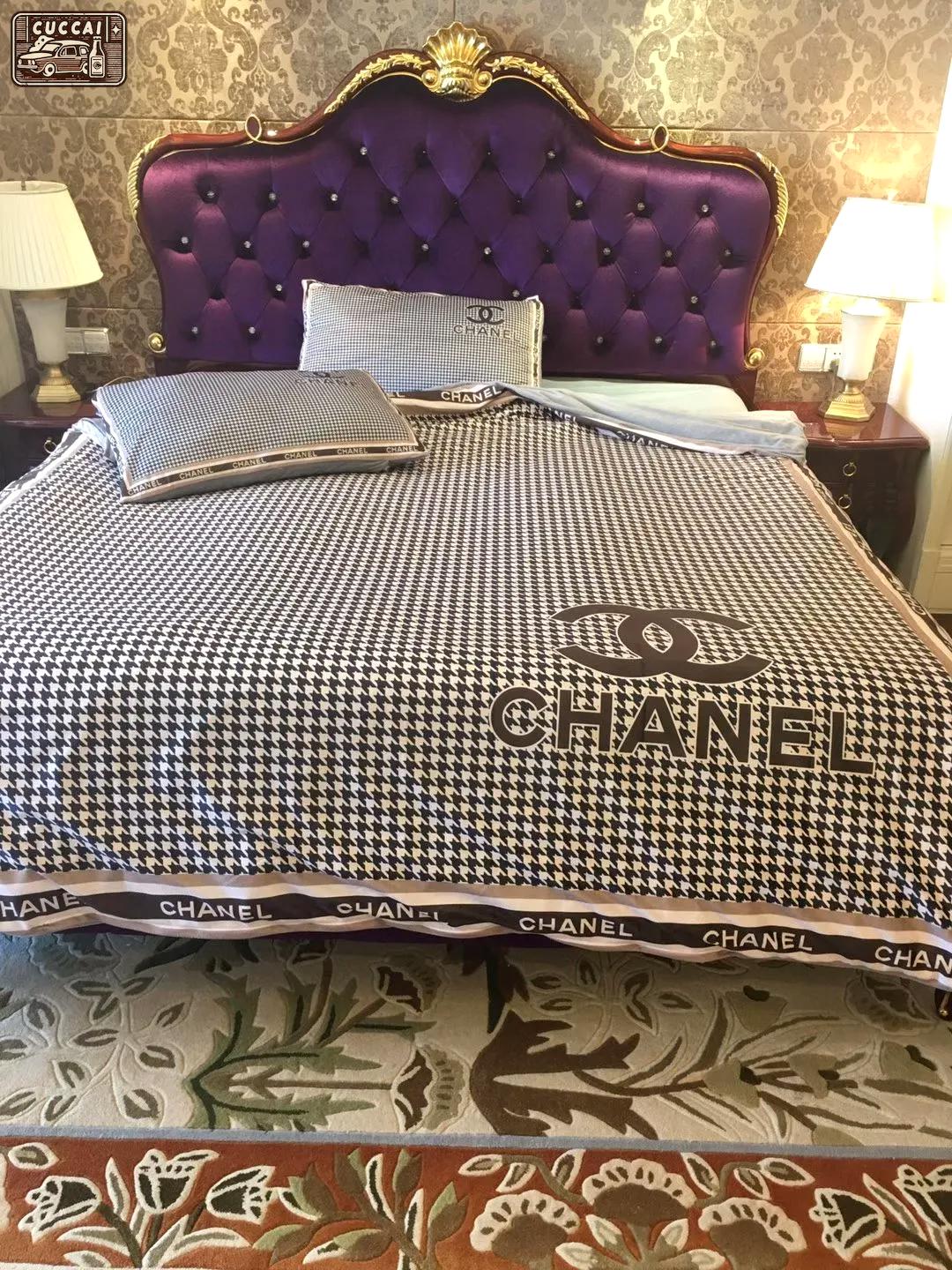 Chanel logo type 435 Bedding Sets bedspread premium fashion brand hyperbeast Bedroom sheets blankets bed linen bedclothes luxury ideas duvet covers home decor