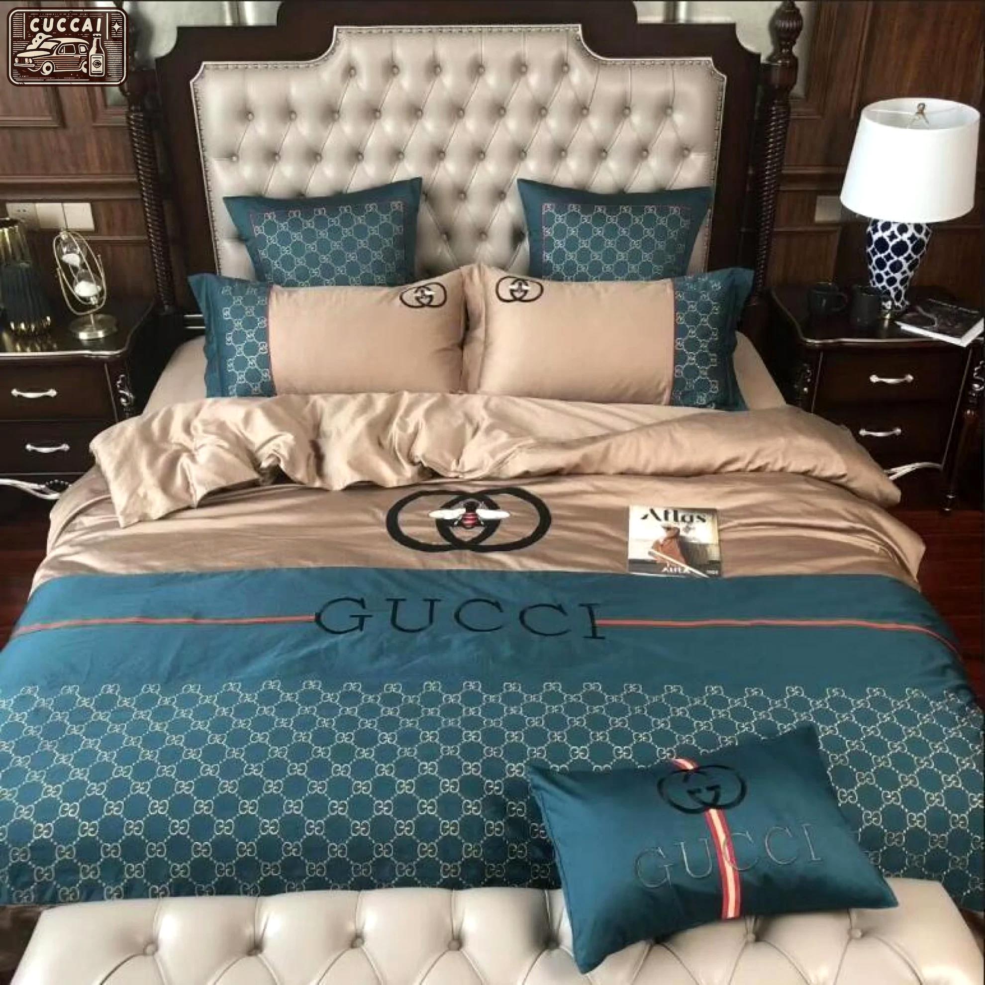 Gucci beige blue logo type 201 Bedding Sets bedspread bed linen blankets sheets hyperbeast Bedroom luxury ideas duvet bedclothes covers home decor premium fashion brand