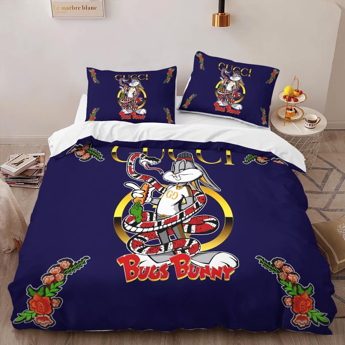 Gucci bugs bunny fashion logo premium luxury brand high-end bedding sets lv, bedroom decor , thanksgiving decorations for home best luxury bed sets gift thankgivings and christmas Bedding Sets