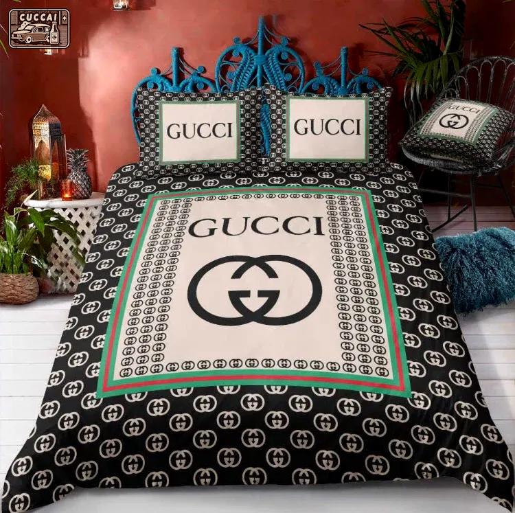Gucci logo type 1050 Bedding Sets sheets covers bedspread home decor bed linen luxury ideas duvet premium fashion brand hyperbeast Bedroom blankets bedclothes