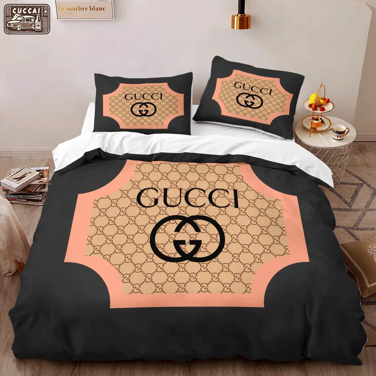 Gucci new luxury brand high-end hot bedding sets, bedroom decor , thanksgiving decorations for home best luxury bed sets gift thankgivings and christmas Bedding Sets