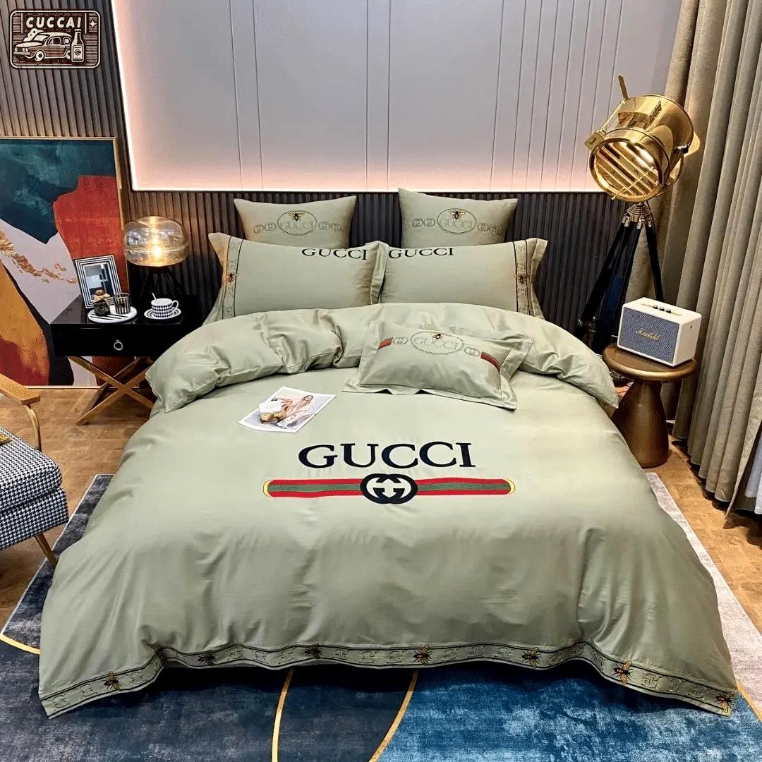 Gucci pea luxury brand high end premium bedding set for bedroom luxury bedspread duvet cover set with pillowcases home decoration Bedding Sets