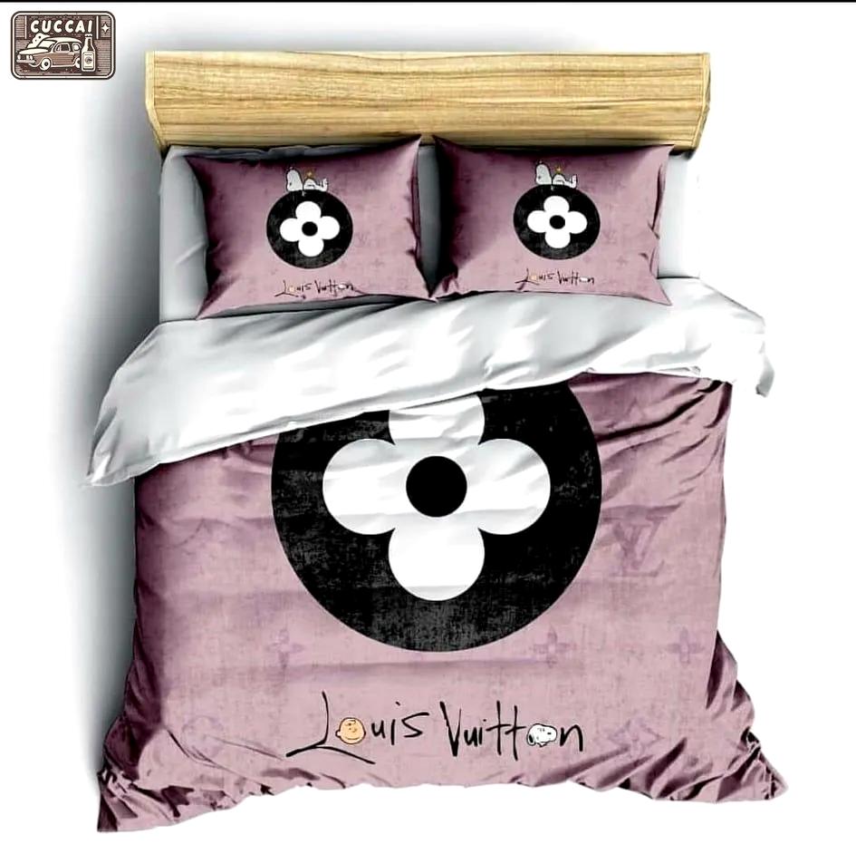 Louis vuitton pink luxury brand high-end bedding sets lv, bedroom decor , thanksgiving decorations for home best luxury bed sets gift thankgivings and christmas Bedding Sets