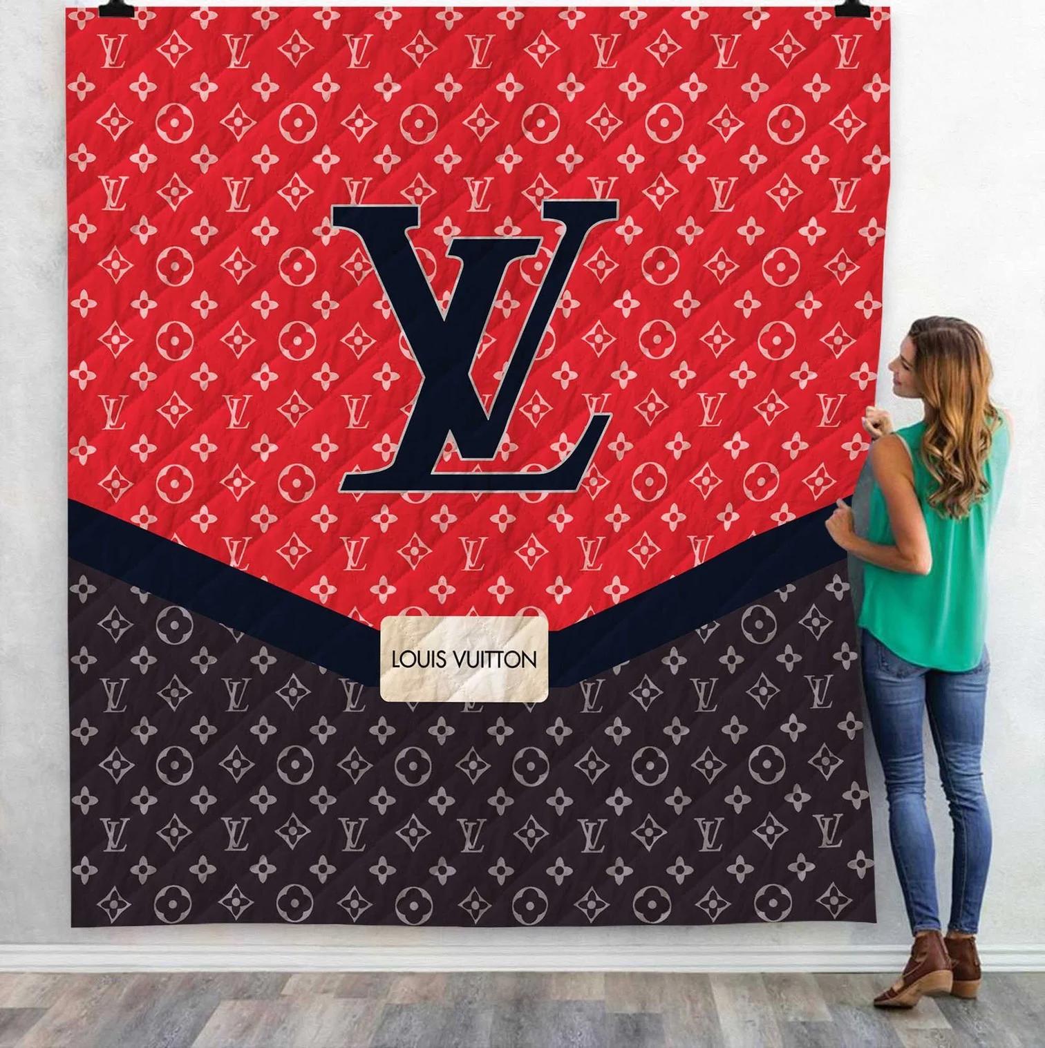 Louis vuitton red black fashion luxury brand premium blanket fleece home decor 150 Blanket Fleece