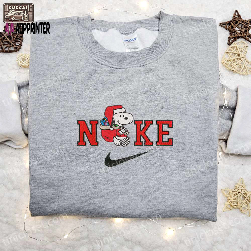 Nike christmas embroidered sweatshirt snoopy santa claus & gifts bag best gift ideas Embroidered Shirt