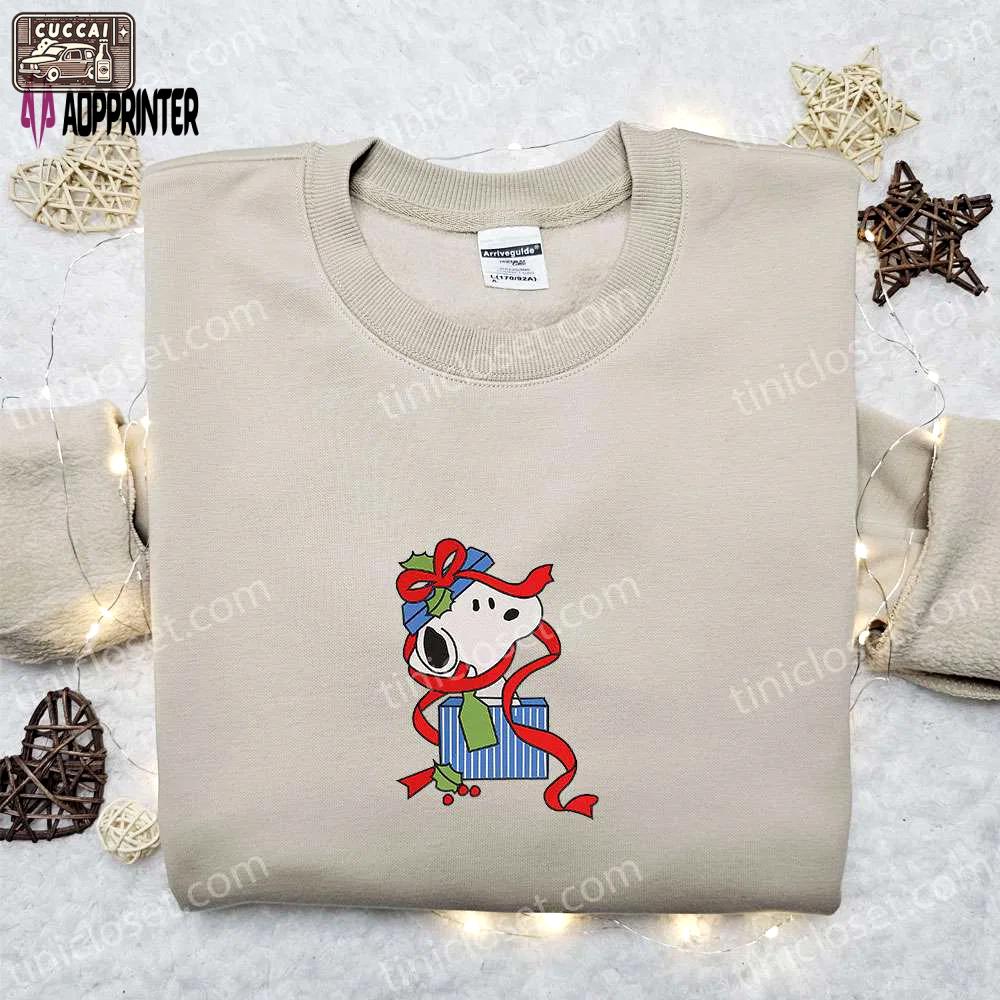 Snoopy christmas gift box shirt & peanuts cartoon hoodie: best family christmas gifts Embroidered Shirt