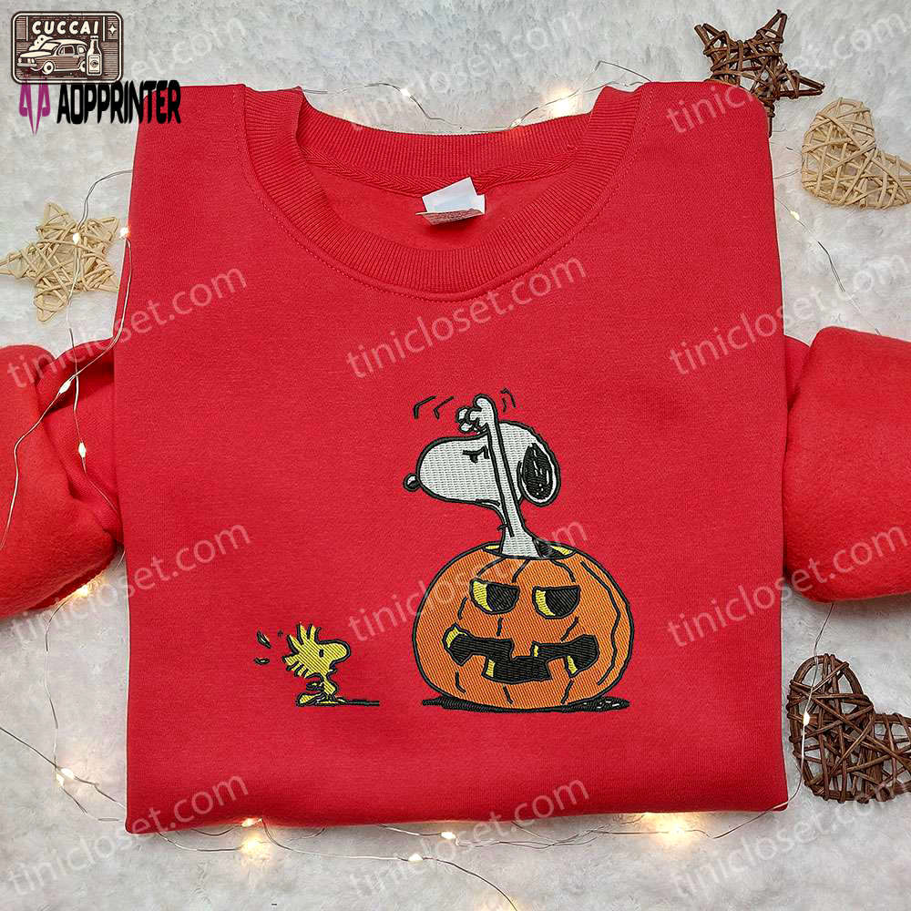 Snoopy pumpkin hoodie & peanuts halloween t-shirt: best gift ideas for a spooky halloween! Embroidered Shirt
