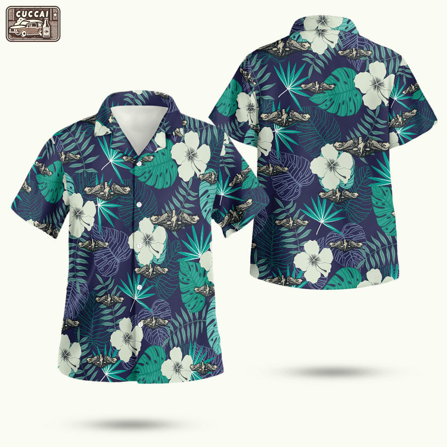 Submarine warfare insignia hawaiian shirt Hawaii Shirt Shorts & Flip Flops