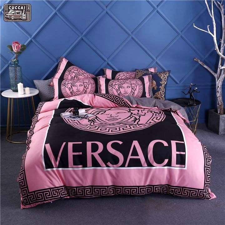 Versace pinky logo type 178 Bedding Sets bedclothes home decor bed linen bedspread hyperbeast Bedroom duvet blankets premium fashion brand covers luxury ideas sheets